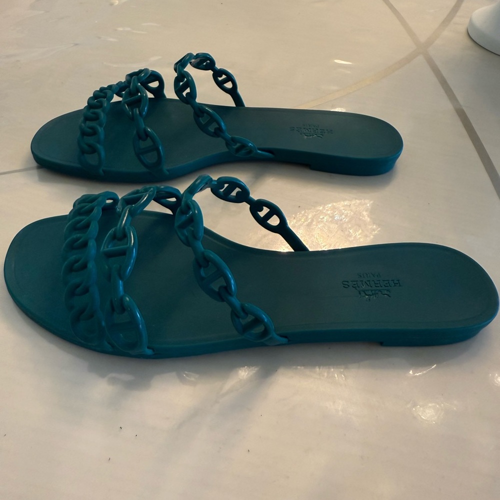 Hermes Teal Chain-Link Sandals - Picture 7 of 7